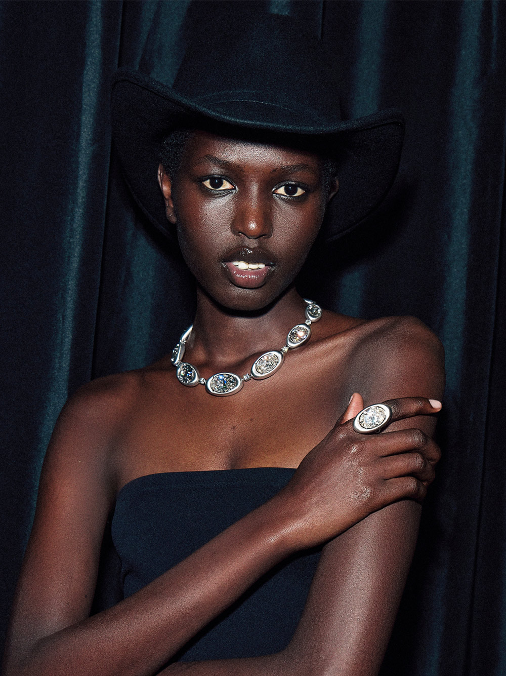 messika-fashion-show-midnight-sun-opus-2-mosaique-5-1