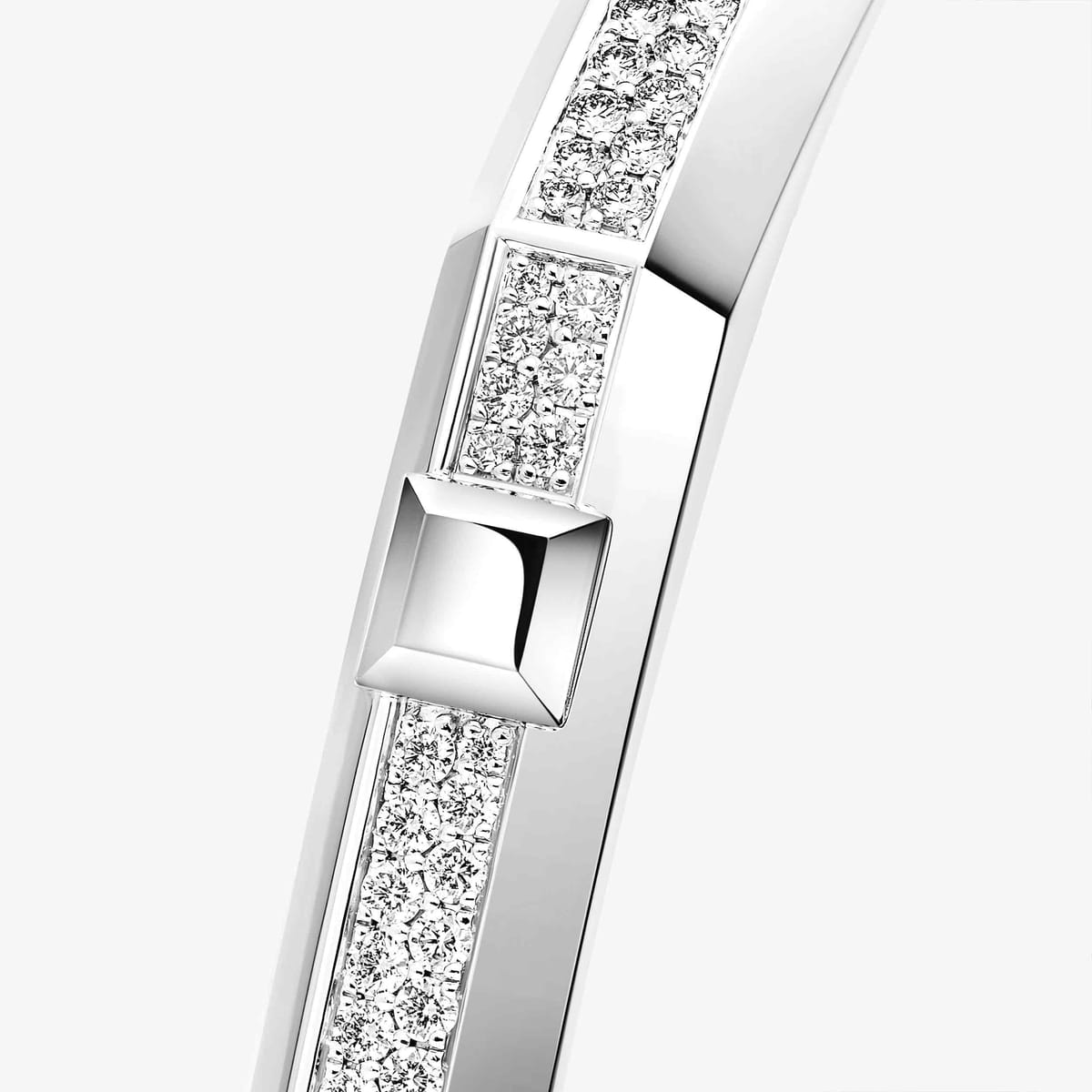Moderniste pavé bracelet, medium model White Gold For Her Diamond Bracelet 14572-WG