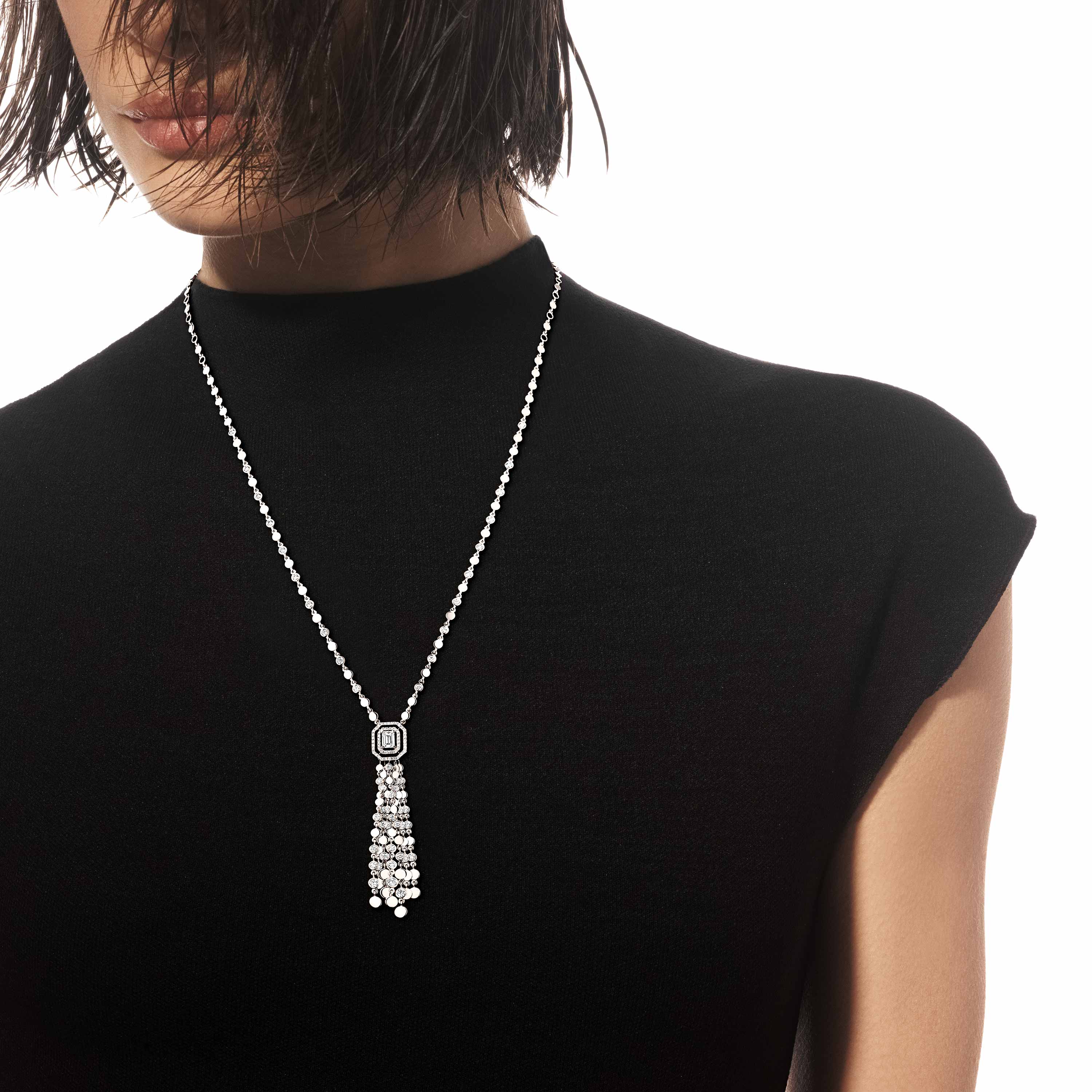 D-Vibes Diamond Tassel Necklace in White Gold | Messika 13175-WG