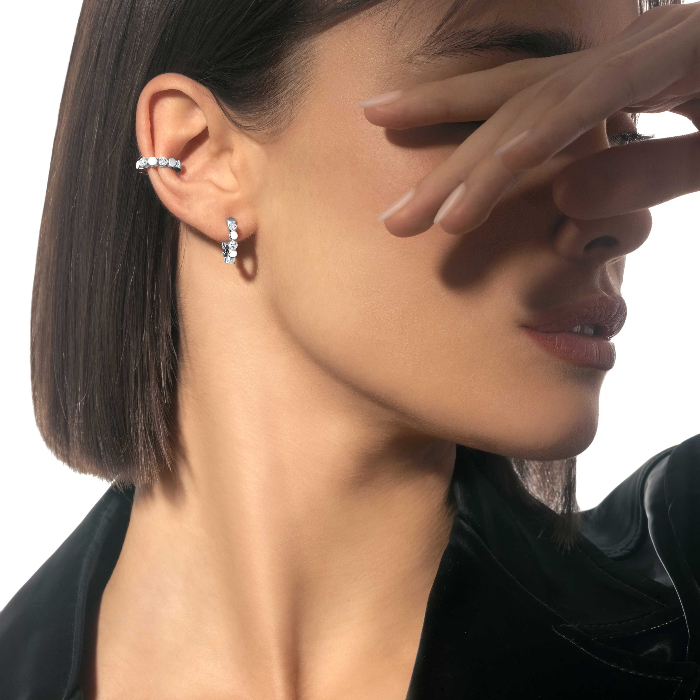 D-Vibes Mini Hoop Earrings White Gold For Her Diamond Earrings 13450-WG