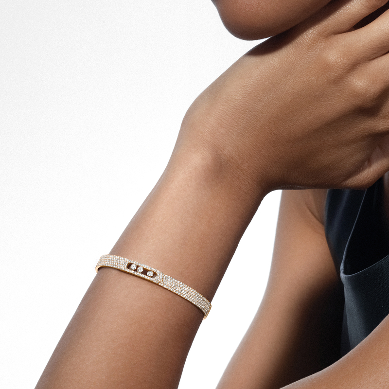 Move Noa pavé bangle