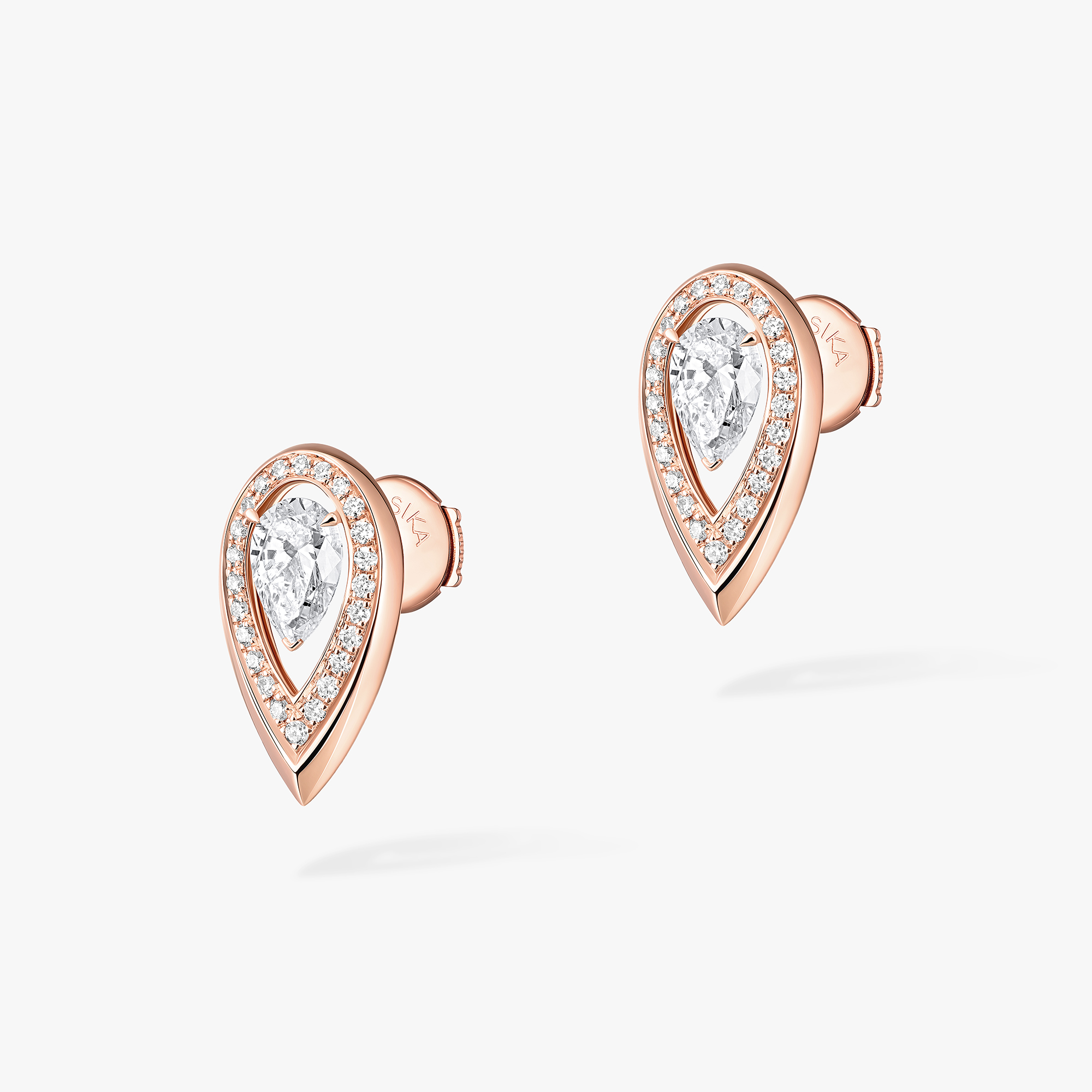 Mono Boucle d'Oreille Créole Diamant Pavée en Or Blanc Moderniste 14679 Mono Boucle d'Oreille Créole Diamant Pavée en Or Blanc Moderniste 14679