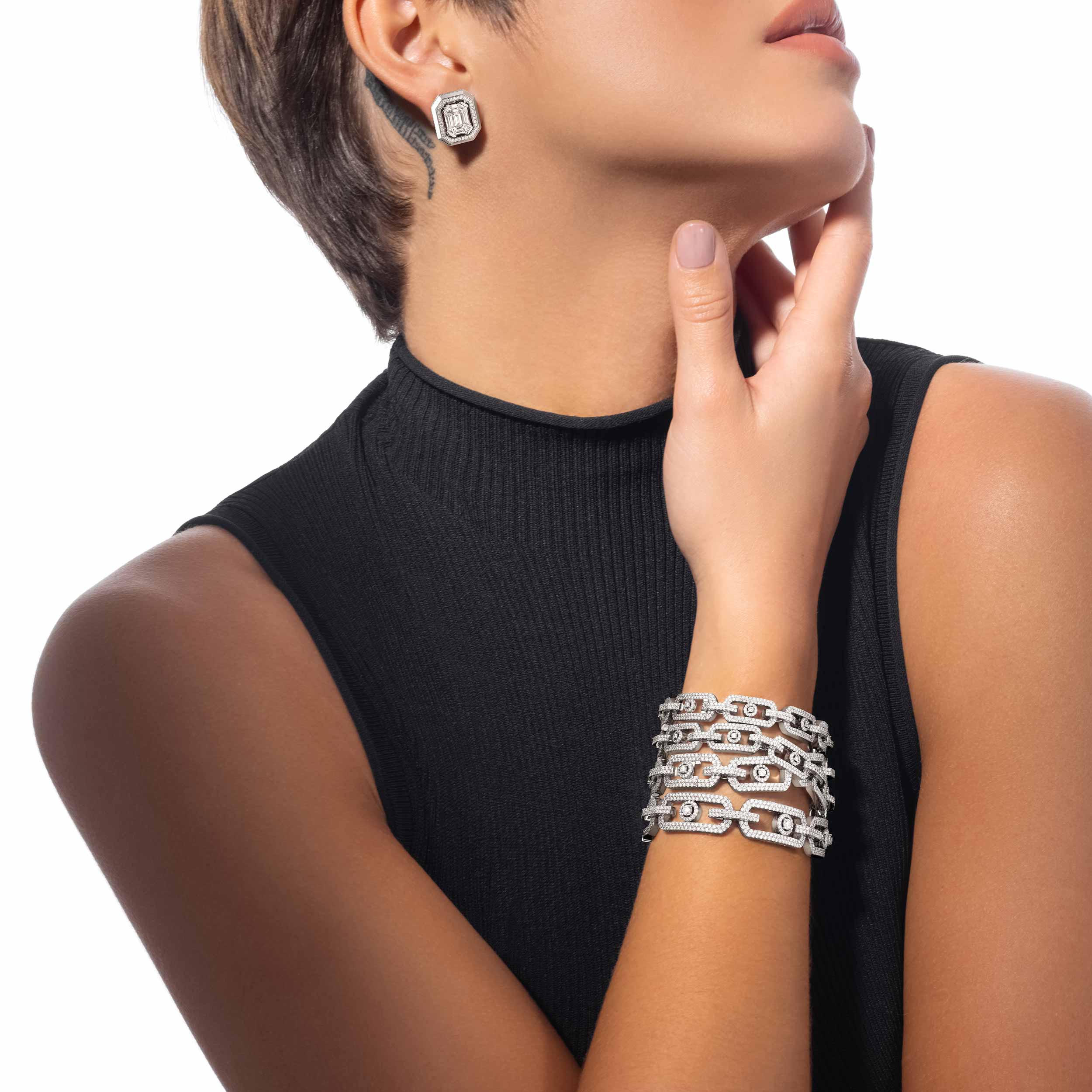 So Move Diamond Pavé Cuff Bracelet in White Gold | Messika 14387-WG
