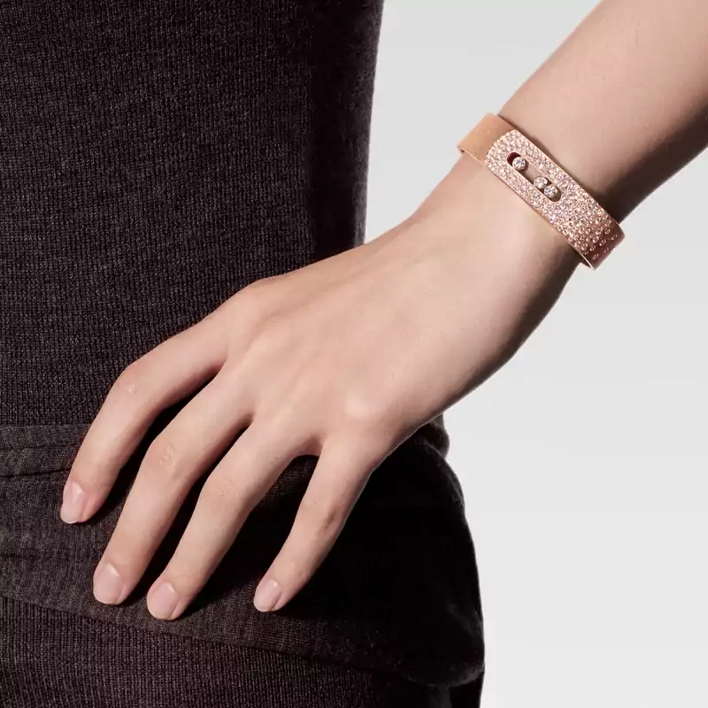 Move Noa chiseled half pavé cuff bracelet
