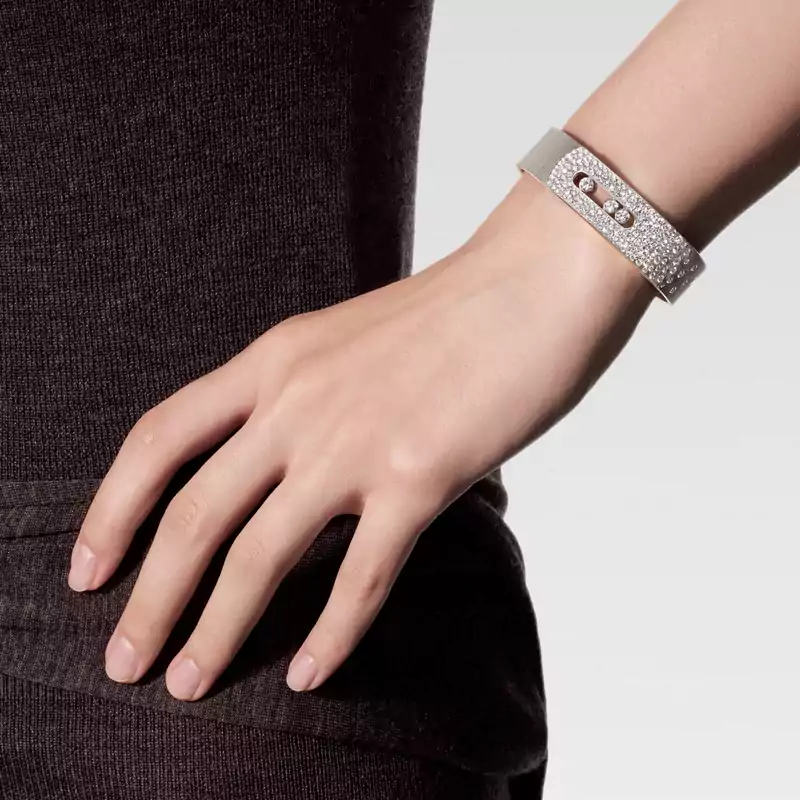 Move Noa chiseled half pavé cuff bracelet