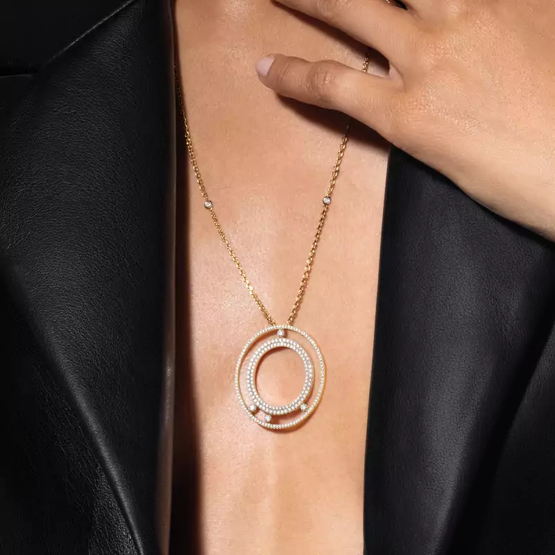 Move Romane long pavé necklace