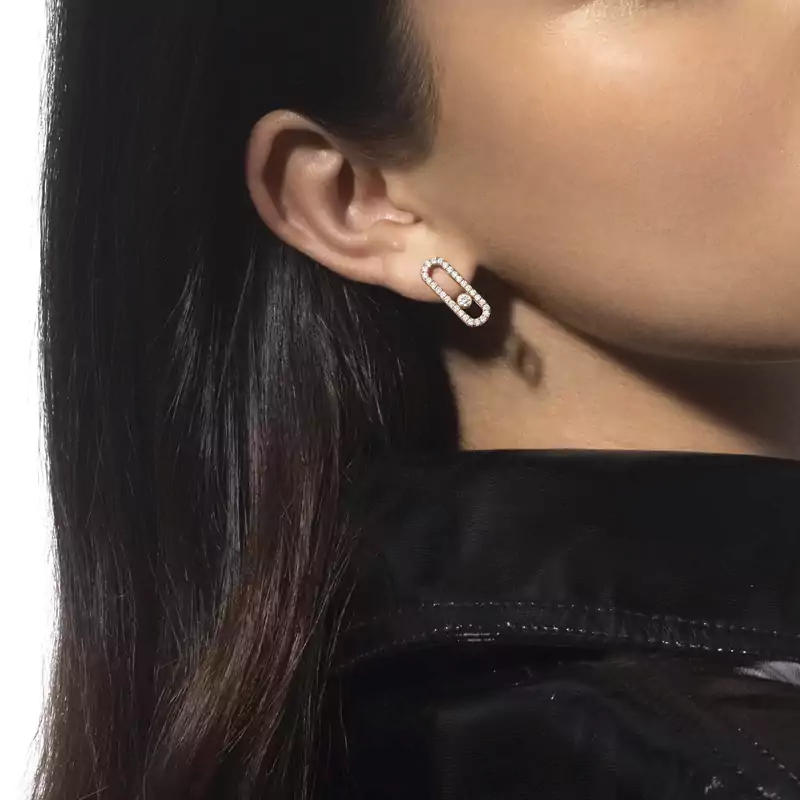 Move Uno single pavé earring, right