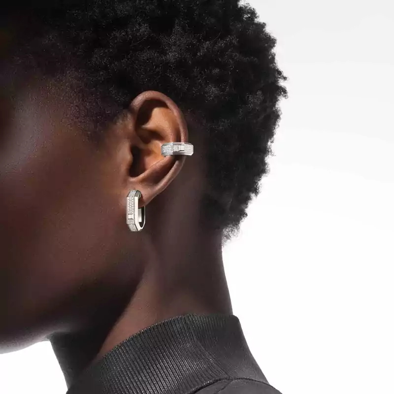 Moderniste middle clip earring