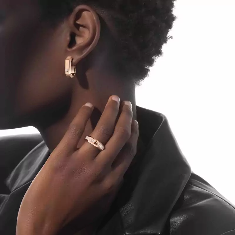 Moderniste single hoop earring MM