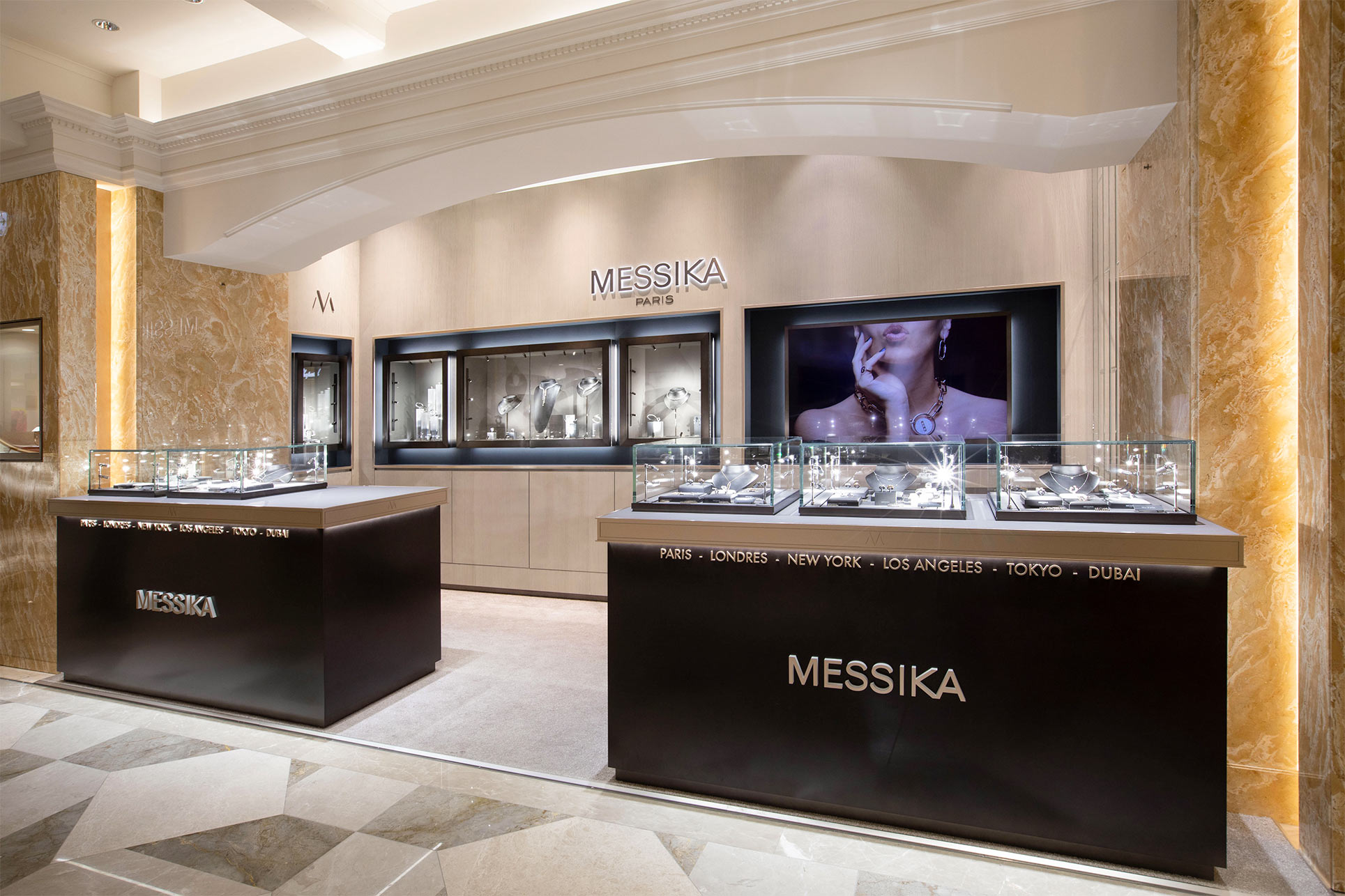 Boutique Messika Nihombashi Mitsukoshi