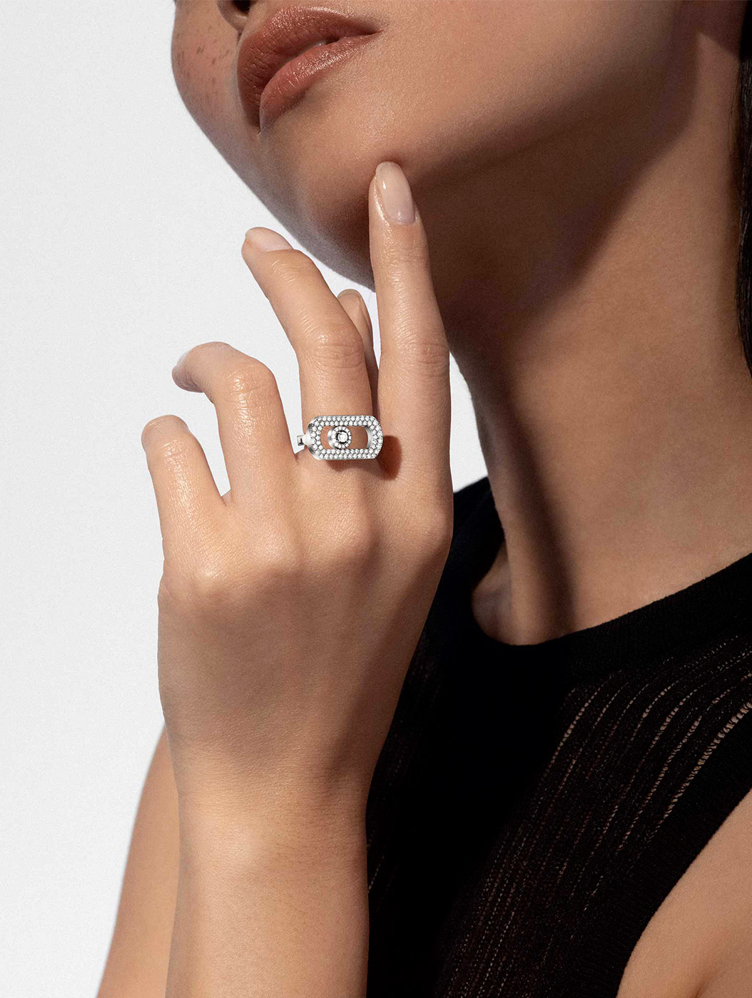 Jewelry guide: diamond ring for women