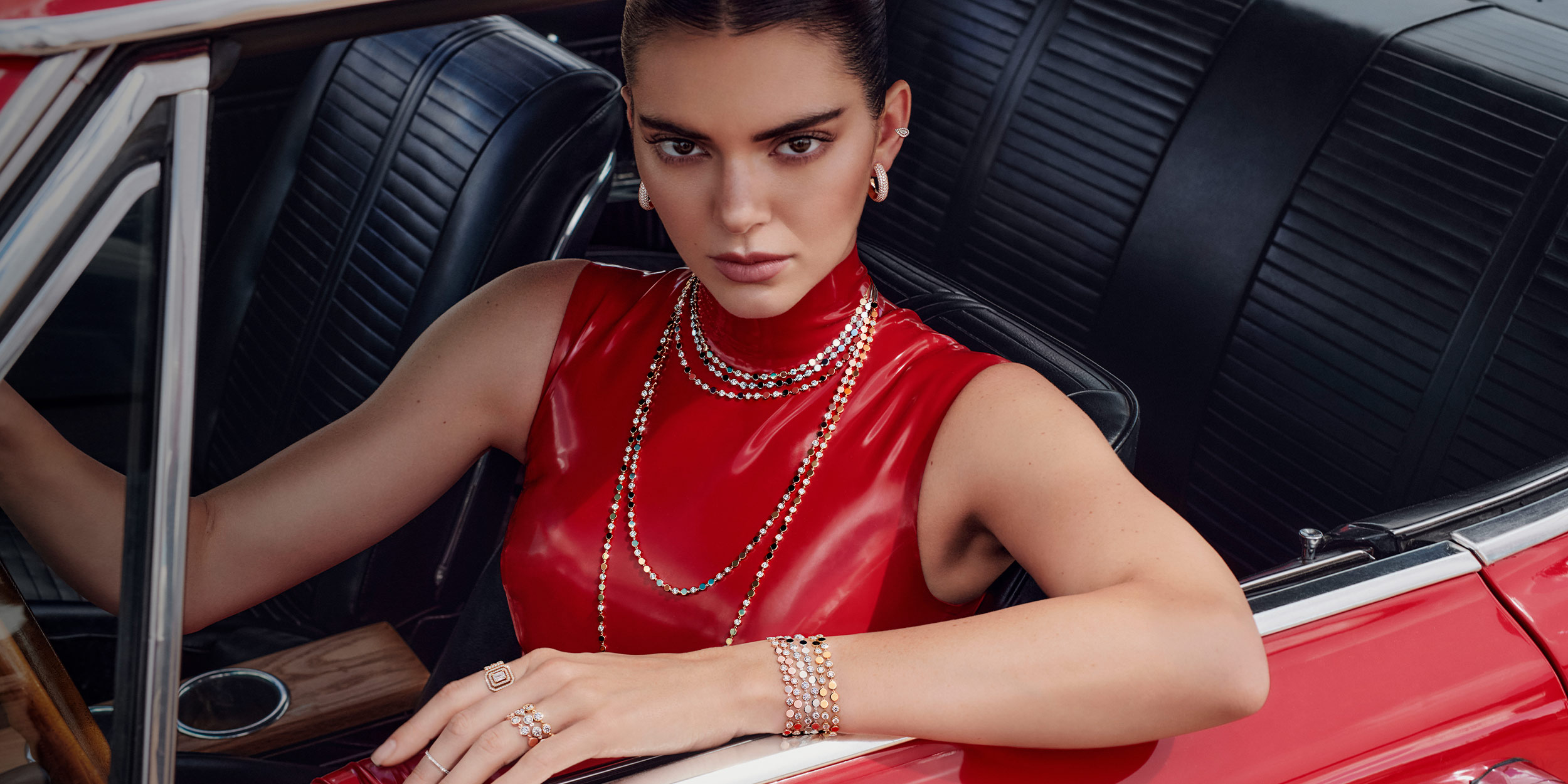 graduation-messika-jewelry-banniere-press-hero-alt-image