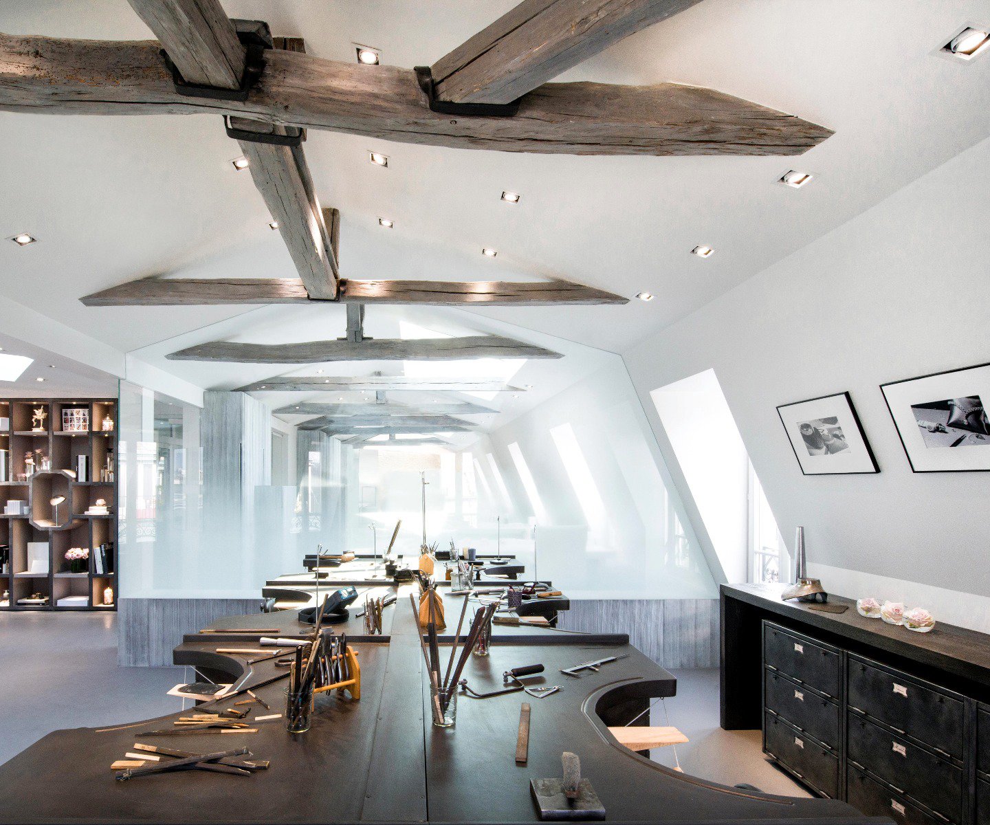 messika-joaillerie-la-vision-messika-mobile